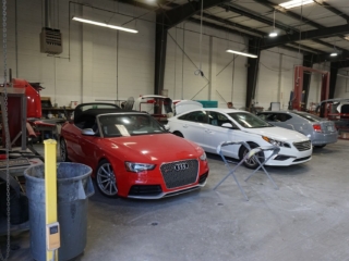 Cars in Shop state-of-the-art-equipment-garage-technician-restoration-clean-fleet-auto-body-accident-repair-collision-center-vehicle-car-truck-suv-fleet-detailing-detail-metairie-kenner-new-orelans-louisiana